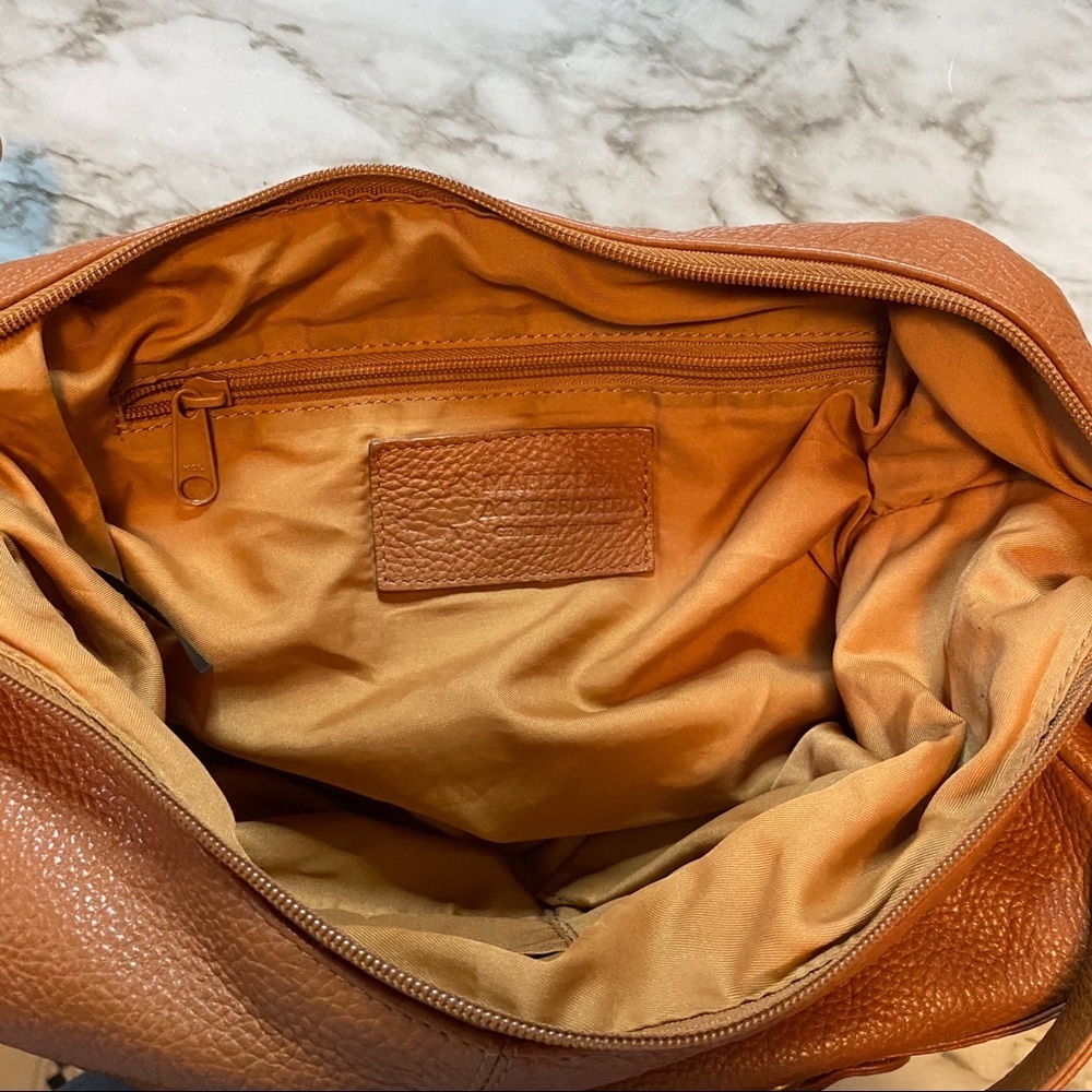 Maplelea accessories leather shoulder bag 🤌🏻 4 for $75 🤌🏻 - Picture 3 of 7